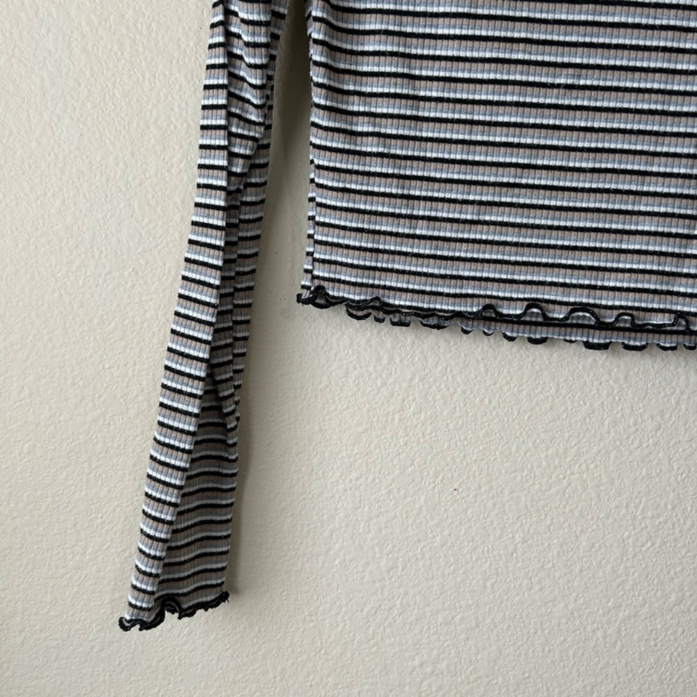 Crop Top Long Sleeve Stripe Tan Black Gray Cream Ruffle Edge by Agaci Size Small - Picture 9 of 12